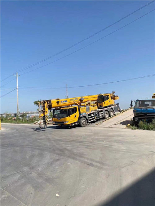 海西吊车作业时，可能会产生哪些额外收费项目？