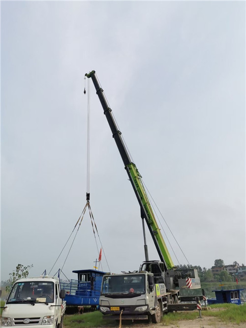 海西桥梁建设吊装案例